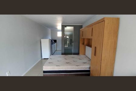 Studio para alugar com 25m², 1 quarto e sem vaga Studio para alugar com 25m², 1 quarto e sem vagaQuarto