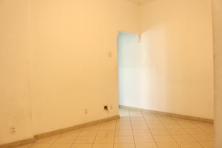 Apartamento para alugar com 60m², 2 quartos e sem vagaSala