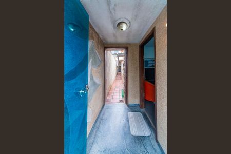 Casa à venda com 149m², 2 quartos e 3 vagas Casa à venda com 149m², 2 quartos e 3 vagasHall de entrada