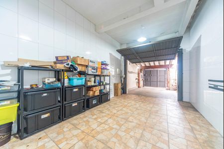Casa à venda com 149m², 2 quartos e 3 vagas Casa à venda com 149m², 2 quartos e 3 vagasGaragem