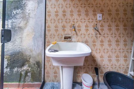 Casa à venda com 149m², 2 quartos e 3 vagas Casa à venda com 149m², 2 quartos e 3 vagasÁrea de Serviço