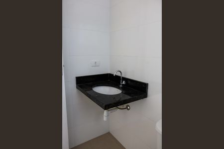 Apartamento para alugar com 53m², 2 quartos e 1 vaga Apartamento para alugar com 53m², 2 quartos e 1 vagaBanheiro