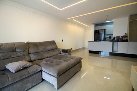 Apartamento para alugar com 98m², 2 quartos e 2 vagasSala