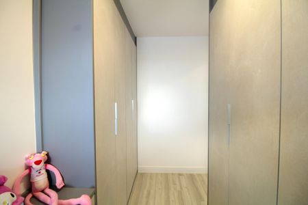 Apartamento para alugar com 98m², 2 quartos e 2 vagasQuarto 1 - Suite - Closet