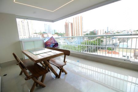 Apartamento para alugar com 98m², 2 quartos e 2 vagasSala - Varanda