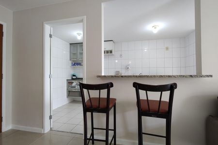 Apartamento à venda com 97m², 3 quartos e 2 vagasCozinha - Armários