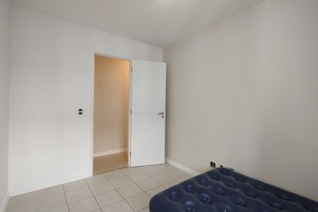 Apartamento à venda com 97m², 3 quartos e 2 vagasQuarto 2