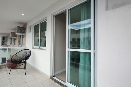 Apartamento à venda com 97m², 3 quartos e 2 vagasVaranda