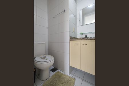 Apartamento à venda com 97m², 3 quartos e 2 vagasBanheiro da Suíte