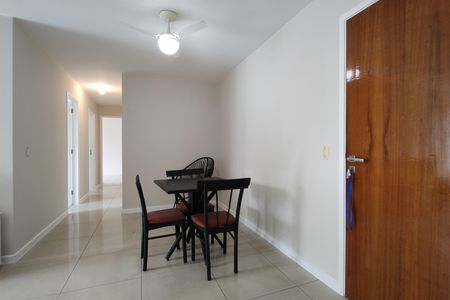 Sala de apartamento para alugar com 3 quartos, 97m² em Freguesia (jacarepaguá), Rio de Janeiro