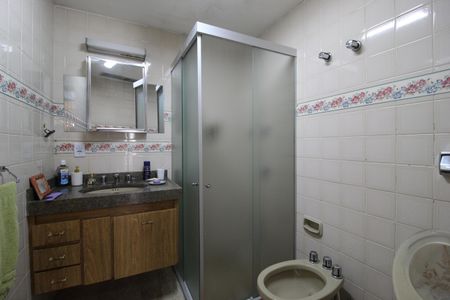 Apartamento à venda com 128m², 3 quartos e 2 vagasBanheiro Social