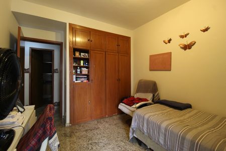 Apartamento à venda com 128m², 3 quartos e 2 vagasQuarto 1