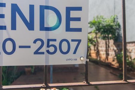 Casa à venda com 70m², 2 quartos e 2 vagasPlaca