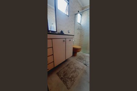 Banheiro de apartamento à venda com 3 quartos, 123m² em Cerâmica, São Caetano do Sul