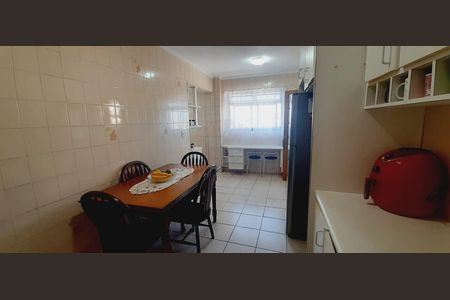 Apartamento à venda com 123m², 3 quartos e 1 vagaCozinha