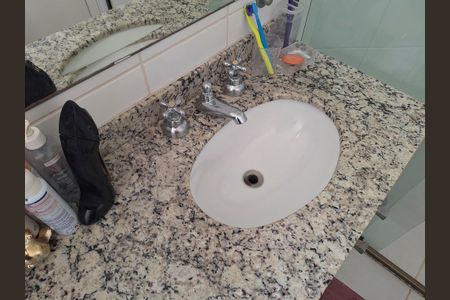 Apartamento para alugar com 124m², 3 quartos e 3 vagasBanheiro Quarto 3