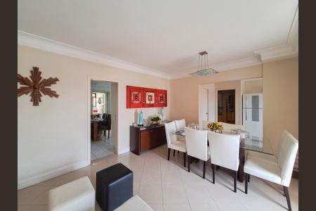 Apartamento para alugar com 124m², 3 quartos e 3 vagasSala