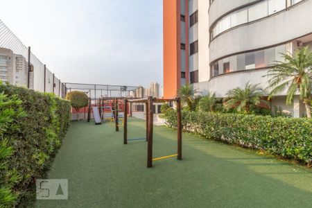 Apartamento à venda com 75m², 3 quartos e 2 vagasÁrea comum - Playground