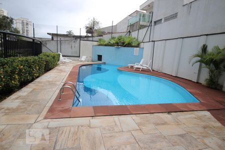 Apartamento à venda com 75m², 3 quartos e 2 vagasÁrea comum - Piscina