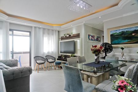 Apartamento à venda com 75m², 3 quartos e 2 vagasSala