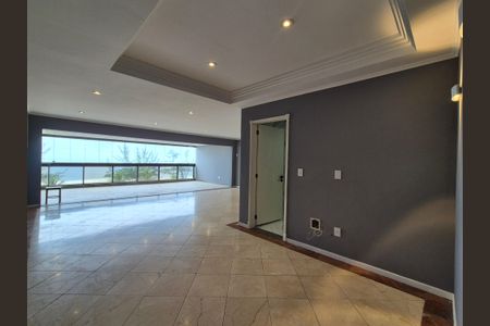 Apartamento para alugar com 208m², 3 quartos e 3 vagas Apartamento para alugar com 208m², 3 quartos e 3 vagasSala