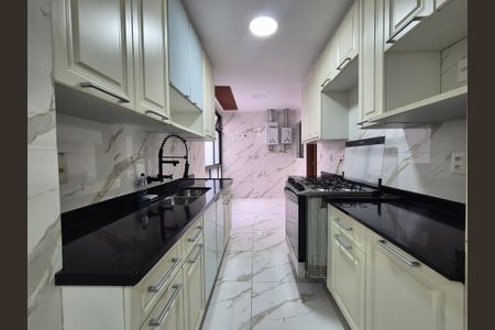 Apartamento para alugar com 208m², 3 quartos e 3 vagas Apartamento para alugar com 208m², 3 quartos e 3 vagasCozinha