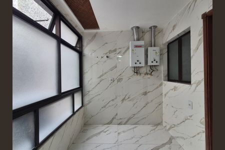 Apartamento para alugar com 208m², 3 quartos e 3 vagas Apartamento para alugar com 208m², 3 quartos e 3 vagasÁrea de Serviço