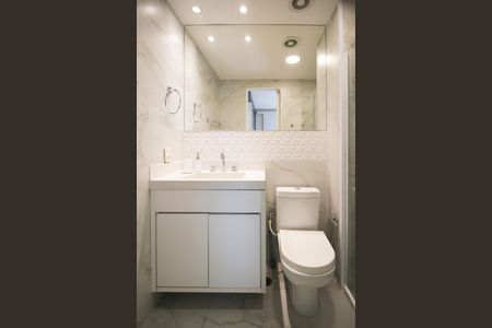 Apartamento para alugar com 54m², 1 quarto e 1 vaga Apartamento para alugar com 54m², 1 quarto e 1 vagaBanheiro da Suíte