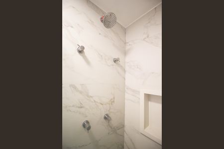 Apartamento para alugar com 54m², 1 quarto e 1 vaga Apartamento para alugar com 54m², 1 quarto e 1 vagaBanheiro da Suíte