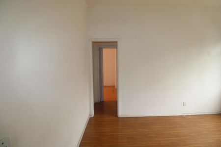 Apartamento à venda com 55m², 2 quartos e sem vagaCorredor