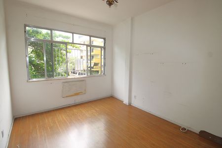 Apartamento à venda com 55m², 2 quartos e sem vagaSala