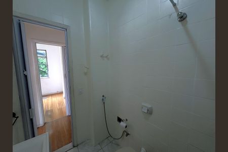 Apartamento à venda com 55m², 2 quartos e sem vagaBanheiro