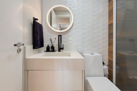 Apartamento à venda com 55m², 2 quartos e 1 vaga Apartamento à venda com 55m², 2 quartos e 1 vagaBanheiro Social