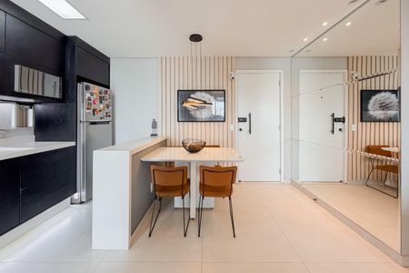 Apartamento à venda com 55m², 2 quartos e 1 vaga Apartamento à venda com 55m², 2 quartos e 1 vagaSala