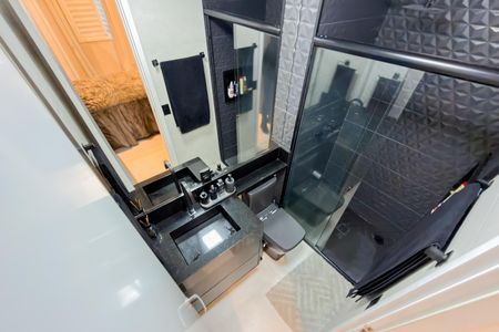Apartamento à venda com 55m², 2 quartos e 1 vaga Apartamento à venda com 55m², 2 quartos e 1 vagaBanheiro da Suíte