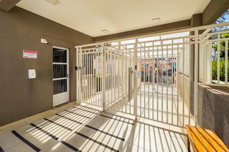 Apartamento à venda com 55m², 2 quartos e 1 vaga Apartamento à venda com 55m², 2 quartos e 1 vagaEntrada