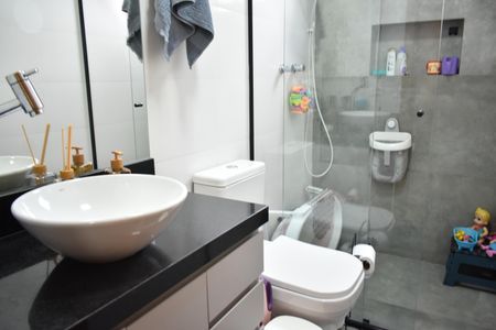 Casa à venda com 140m², 3 quartos e 2 vagasSuíte 1