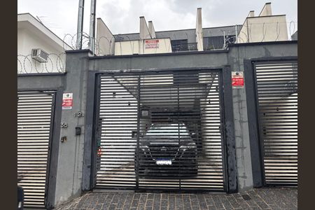 Casa à venda com 140m², 3 quartos e 2 vagasFachada