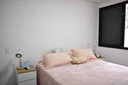 Casa à venda com 140m², 3 quartos e 2 vagasSuíte 2