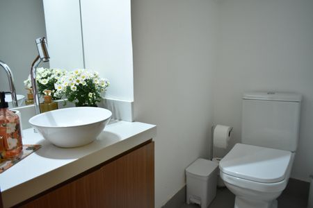 Lavabo de casa à venda com 3 quartos, 140m² em Vila Monte Alegre, São Paulo