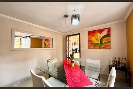 Casa à venda com 3 quartos, 238m² em Parque Jabaquara, São Paulo