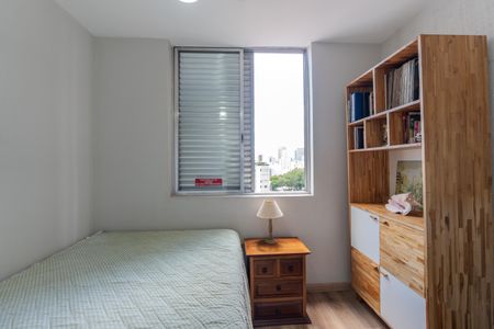 Apartamento à venda com 85m², 2 quartos e 1 vagaQuarto 2
