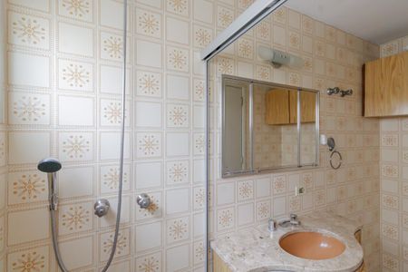 Apartamento para alugar com 100m², 3 quartos e 2 vagasBanheiro da Suíte