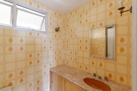 Apartamento para alugar com 100m², 3 quartos e 2 vagasBanheiro