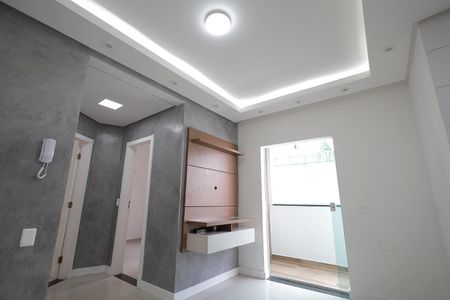 Sala de apartamento para alugar com 2 quartos, 78m² em Vila Cecilia Maria, Santo André