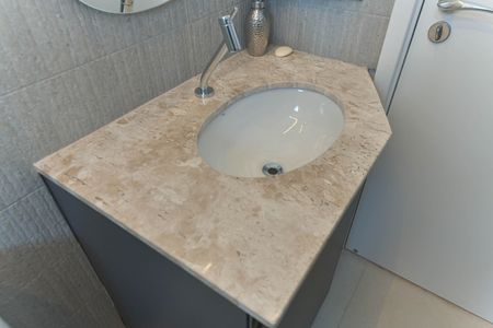 Apartamento para alugar com 103m², 2 quartos e 2 vagas Apartamento para alugar com 103m², 2 quartos e 2 vagasBanheiro da Suíte 1