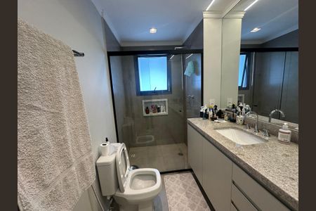 Apartamento à venda com 120m², 3 quartos e 2 vagasBanheiro da Suíte 3