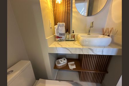 Apartamento à venda com 120m², 3 quartos e 2 vagasLavabo