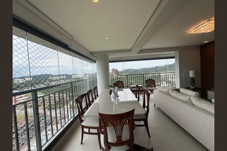 Apartamento à venda com 120m², 3 quartos e 2 vagasVaranda da Sala