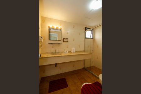 Apartamento para alugar com 140m², 3 quartos e 2 vagas Apartamento para alugar com 140m², 3 quartos e 2 vagasBanheiro da Suíte